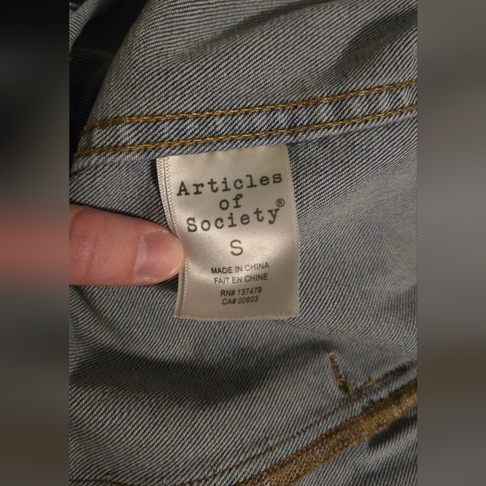 ARTICLES OF SOCIETY Los Angeles Denim Jacket Womens Sz. Small Blue Jean Cotton - Picture 4 of 6